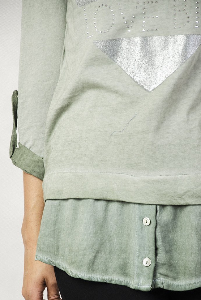 Zielona bluzka z przedłużeniem i sercem