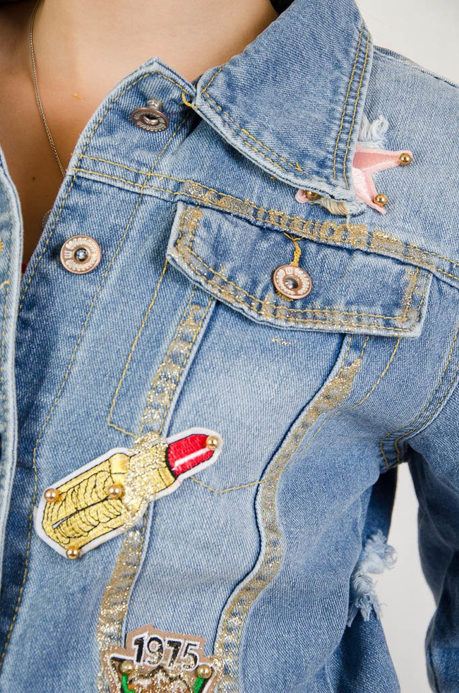 KURTKA JEANSOWA Z NASZYWKAMI
