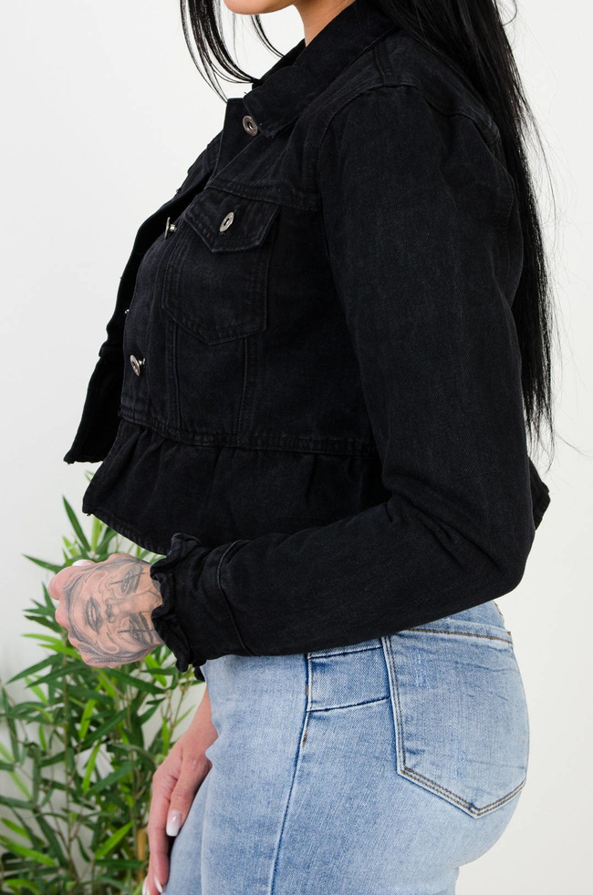 CZARNA KURTKA JEANSOWA Z FALBANKĄ 