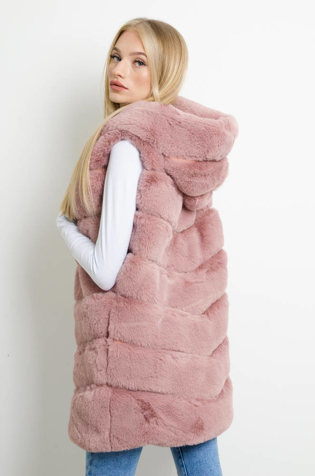 RÓŻOWA FUTRZANA KAMIZELKA Z KAPTUREM
