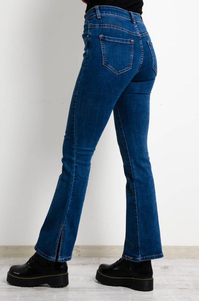 NIEBIESKIE SPODNIE JEANSOWE DZWONY Z ROZCIĘCIEM