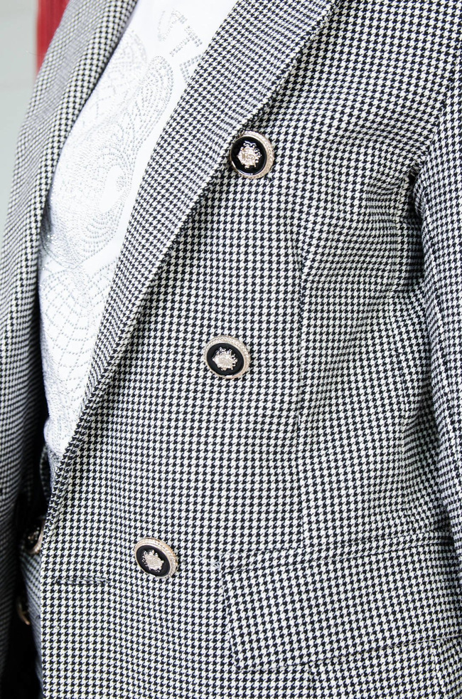 BIAŁO-CZARNA MARYNARKA W PEPITKĘ Z GUZIKAMI (S-XL)