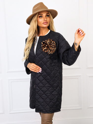 DŁUGA PIKOWANA NARZUTA Z KWIATEM Z OZDOBNĄ PANTERKĄ WEWNĄTRZ- CZARNA