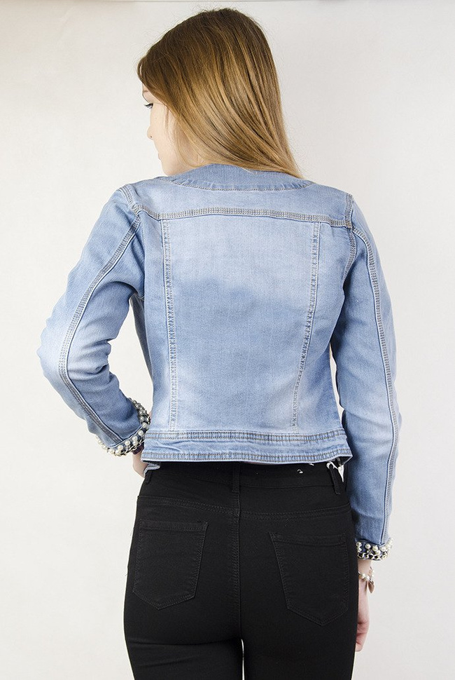 Jeansowa kurtka z perełkami