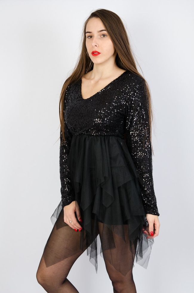 CZARNA TIULOWA SUKIENKA Z CEKINAMI