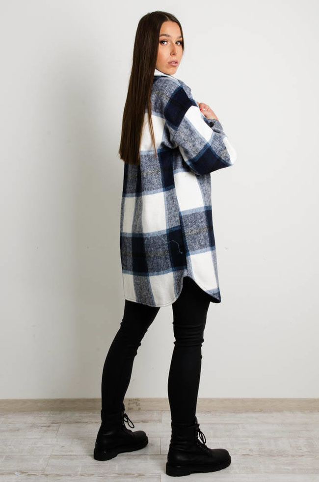 GRANATOWY PŁASZCZ KOSZULOWY W KRATĘ 