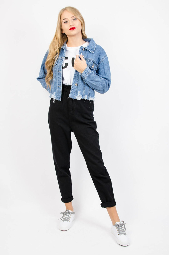 KRÓTKA KURTKA JEANSOWA Z SZARPANIAMI