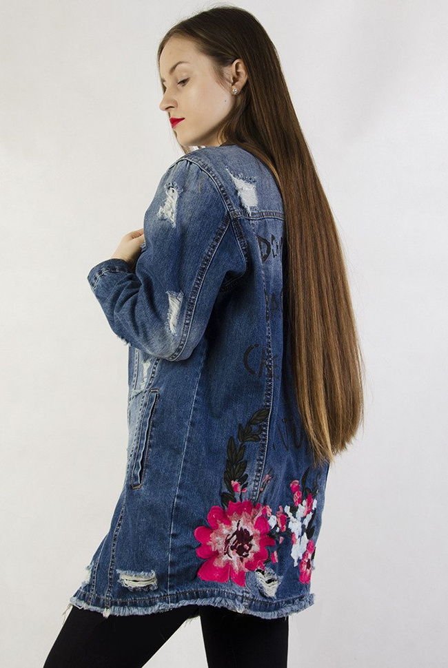 Kurtka jeansowa z motywem kwiatowym