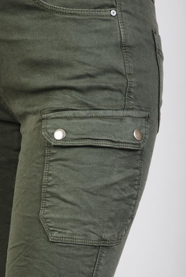 Khaki spodnie joggery z kieszenią z boku