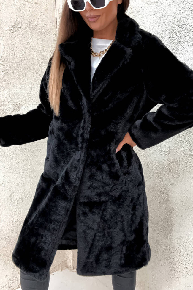 CZARNY FUTRZANY PŁASZCZ Z KIESZENIAMI