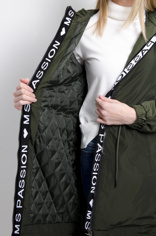 KURTKA PARKA Z KAPTUREM W KOLORZE ZIELONYM