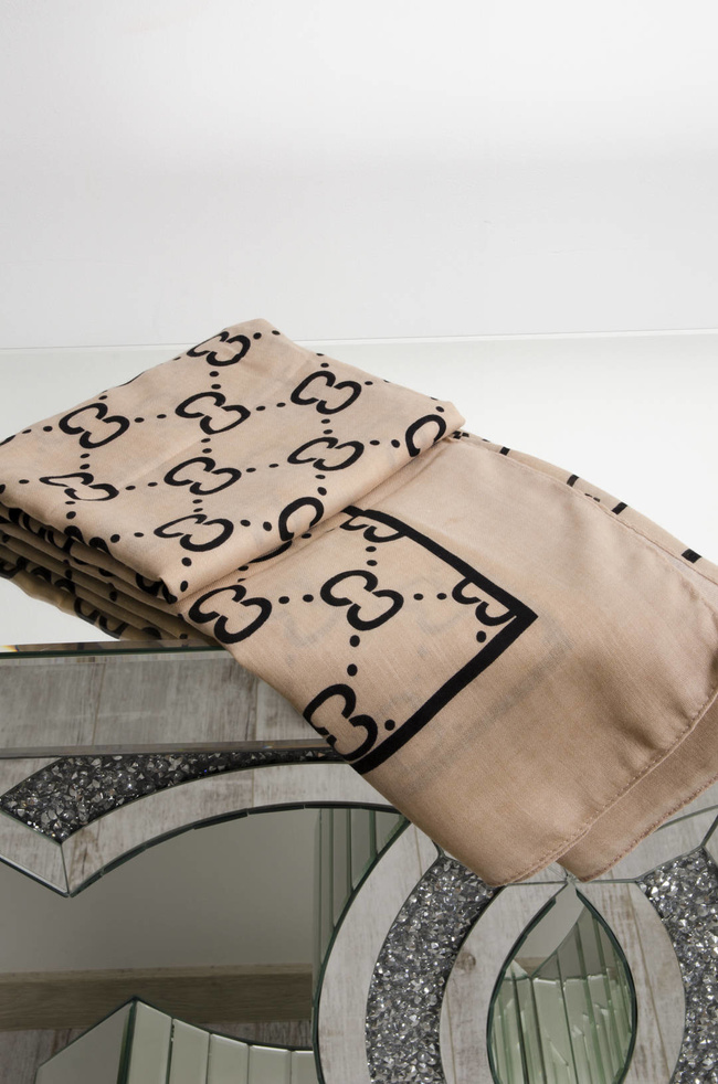 BEŻOWY WZORZYSTY SZAL CC