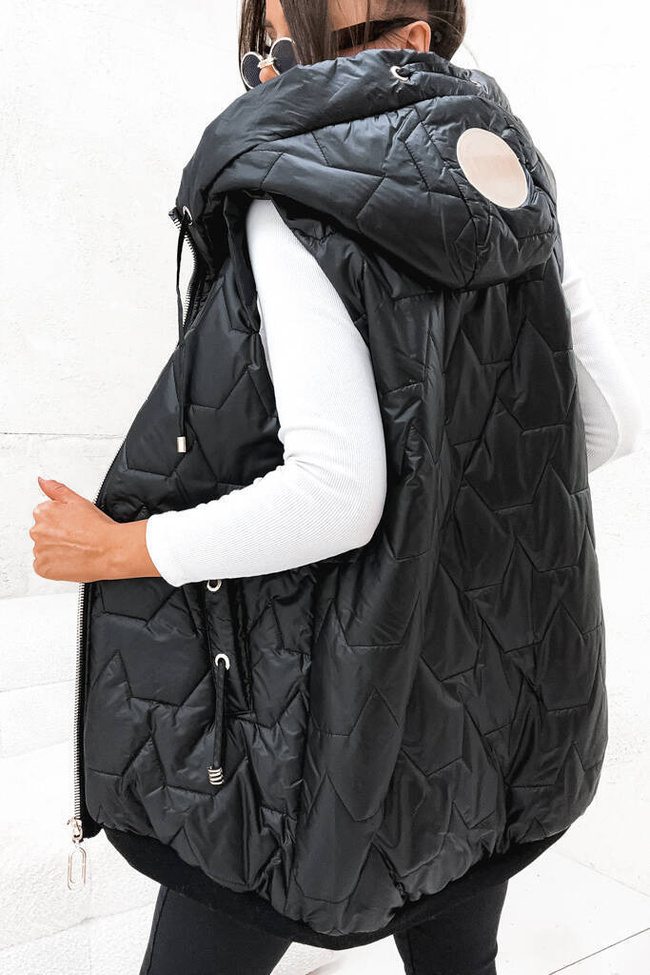 CZARNA KAMIZELKA Z ASYMETRYCZNYM TYŁEM