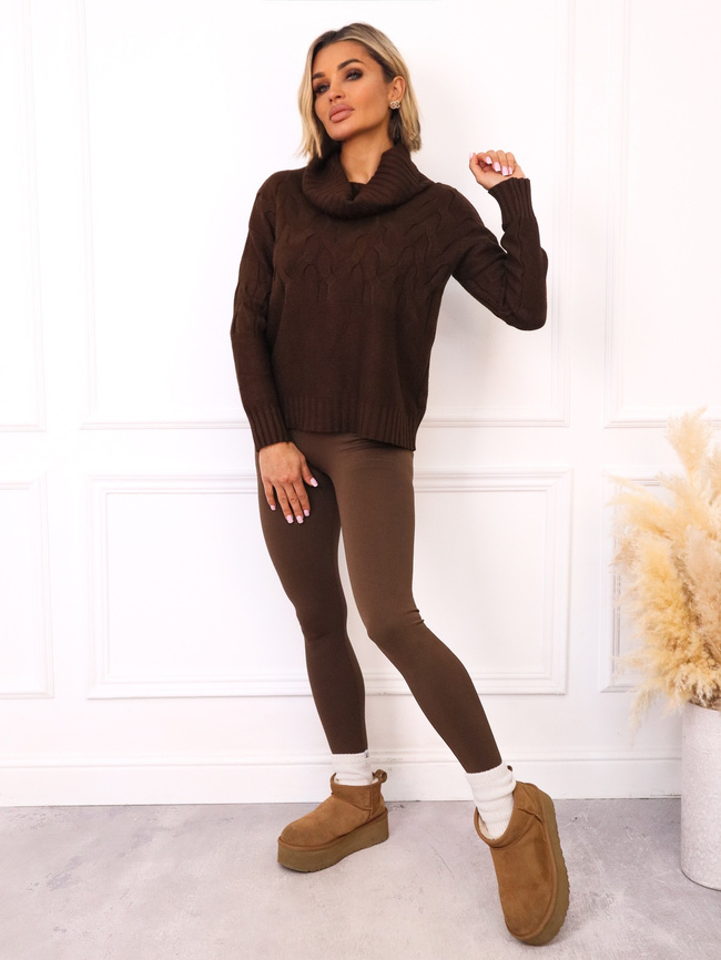 SWETER OZDOBNIE PLECIONY Z GOLFEM- CZEKOLADOWY