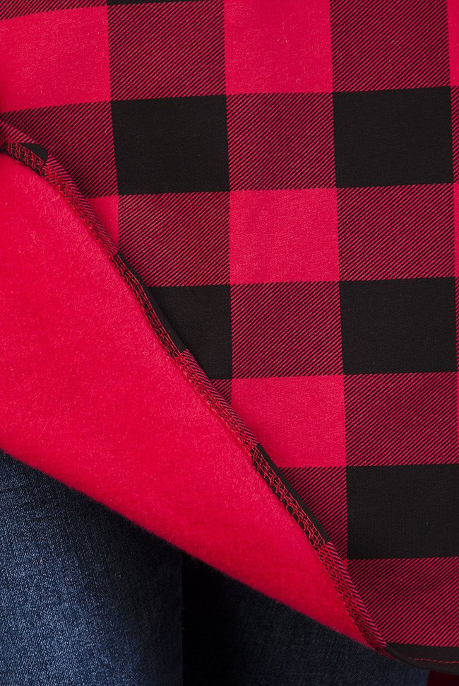 Długa asymetryczna koszula w czerwono-czarną kratę