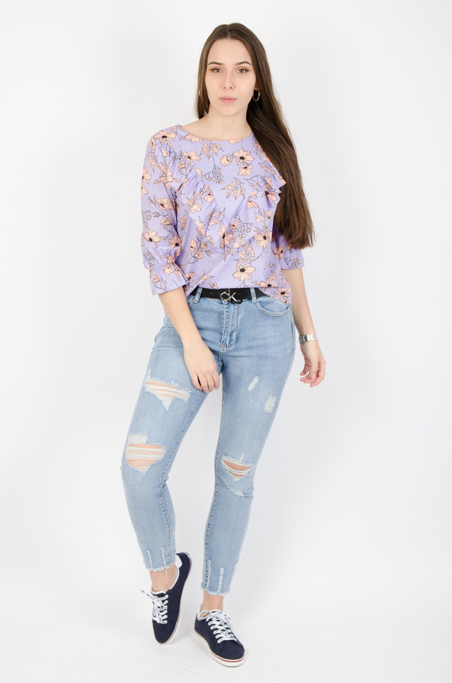 Jasne spodnie jeansowe typu plus size z wysokim stanem