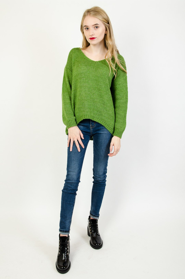 Zielony luźny sweter z dekoltem w serek