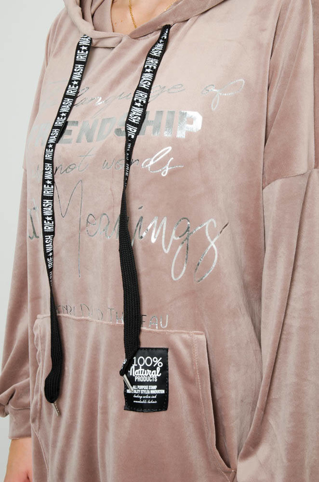 BRĄZOWA ASYMETRYCZNA TUNIKA Z NAPISEM