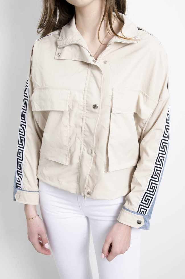 KURTKA BEŻOWA Z ŁĄCZONYCH MATERIAŁÓW 