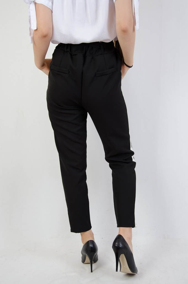 CZARNE SPODNIE WIĄZANE W PASIE Z LAMPASAMI 