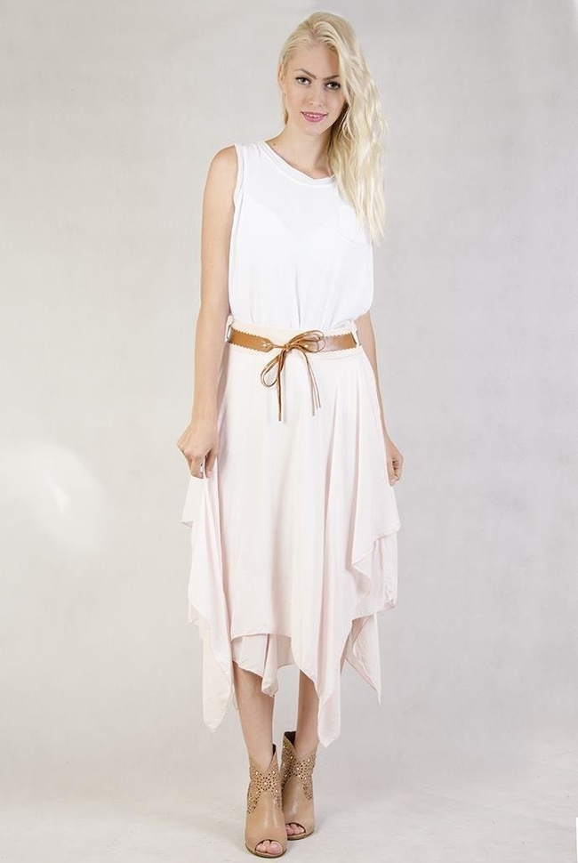 Asymetryczna spódnica z paskiem różowa