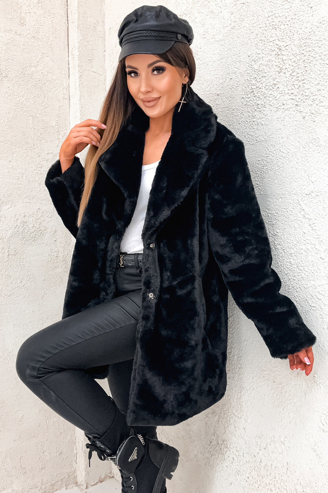 FUTRZANY PŁASZCZ Z KIESZENIAMI- CZARNY