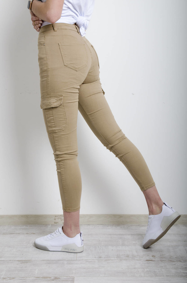 SPODNIE BOJÓWKI Z GUZIKAMI- BRĄZOWE