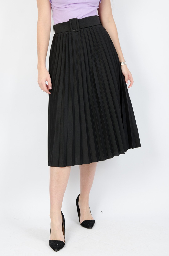 Czarna plisowana spódnica midi z paskiem