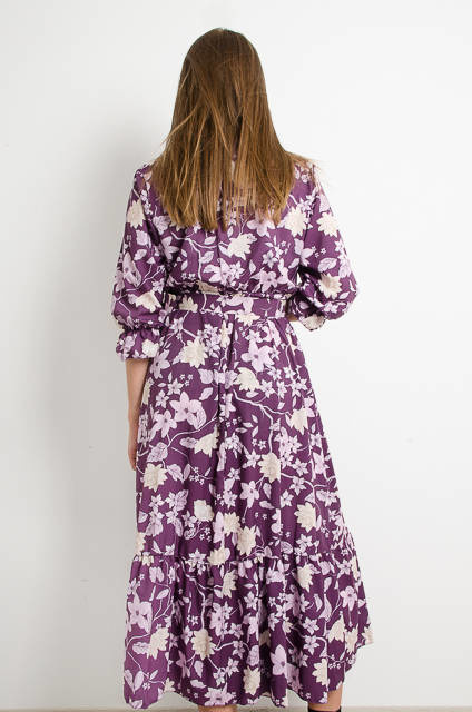 FIOLETOWA SUKIENKA MAXI W KWIATY Z PASKIEM