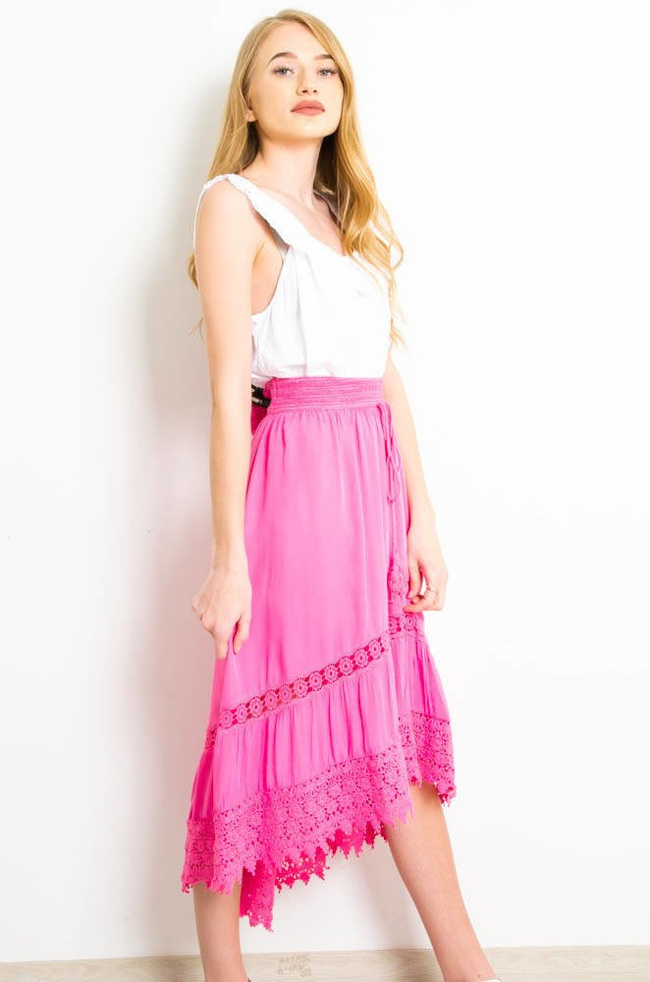  SPÓDNICA MIDI Z  GUMĄ W PASIE ORAZ AŻUROWYM WYKOŃCZENIEM-CIEMNY RÓŻ