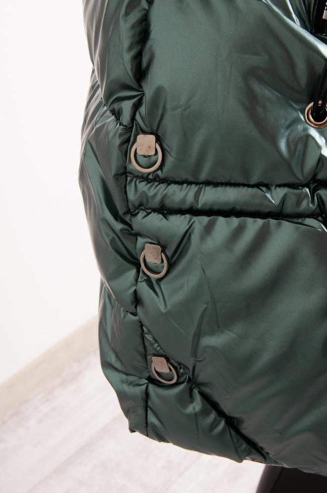 ZIELONA PIKOWANA KURTKA Z KAPTUREM