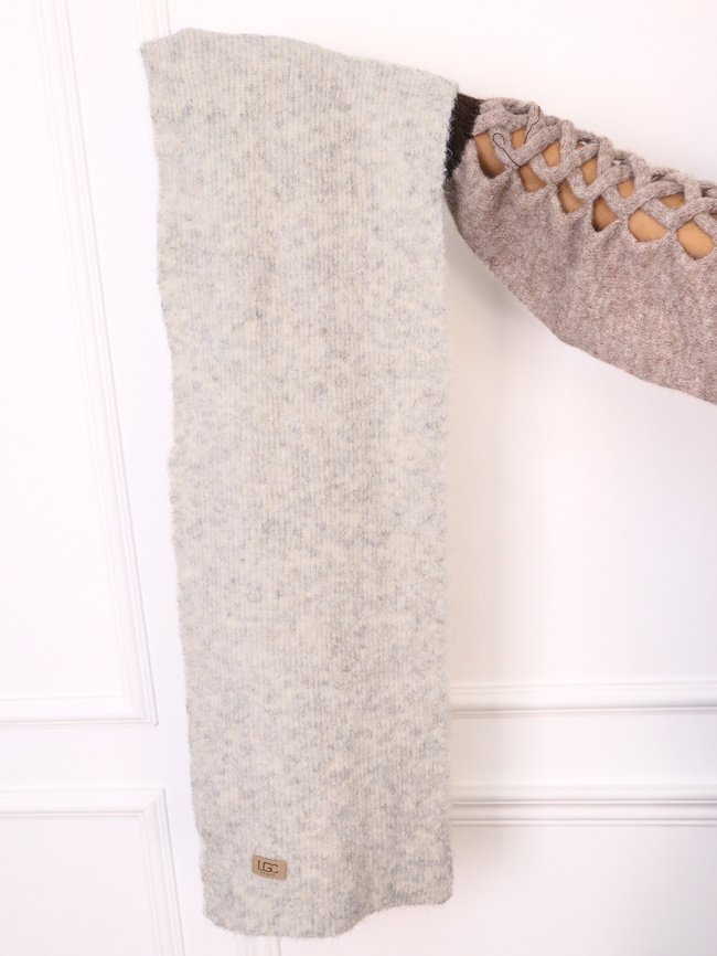 KLASYCZNY SZAL DZIANINOWY Z DOMIESZKĄ WEŁNY ORAZ LOGO- SZARY