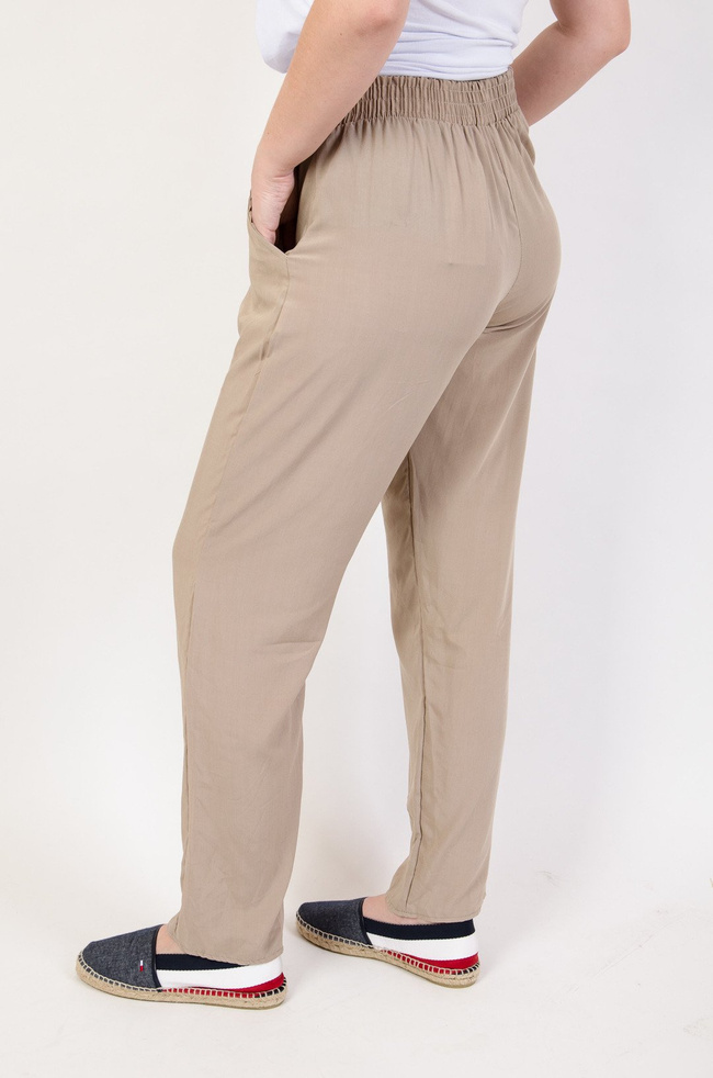 Beżowe spodnie alladynki