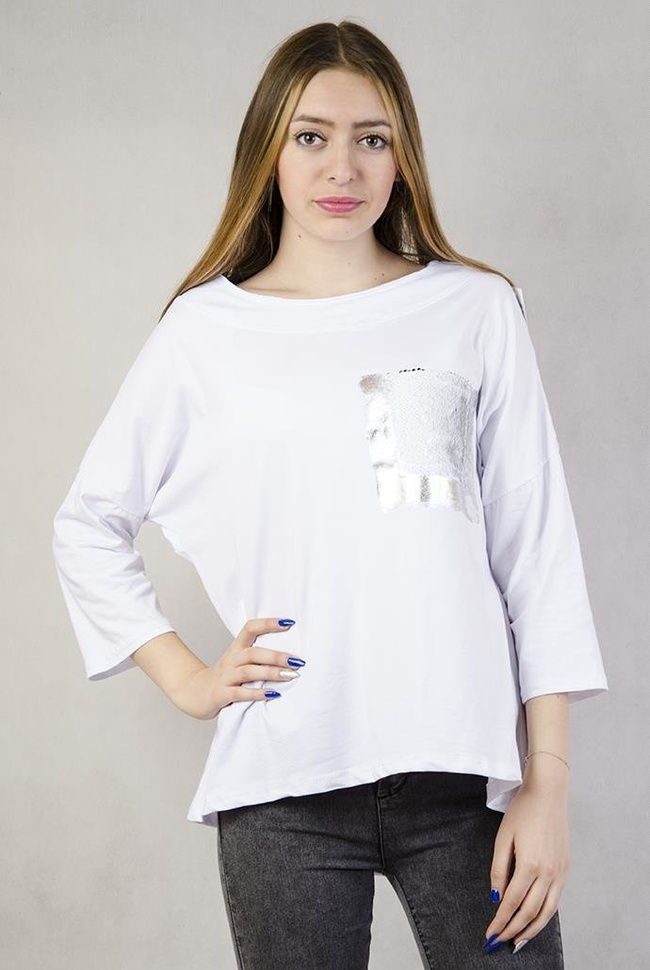 Biała bluzka z błyszczącą kieszonką