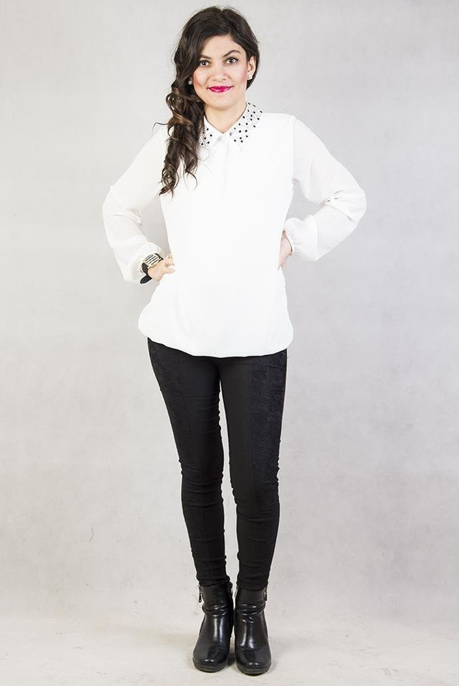 Biała bluzka z kołnierzem z cekinami