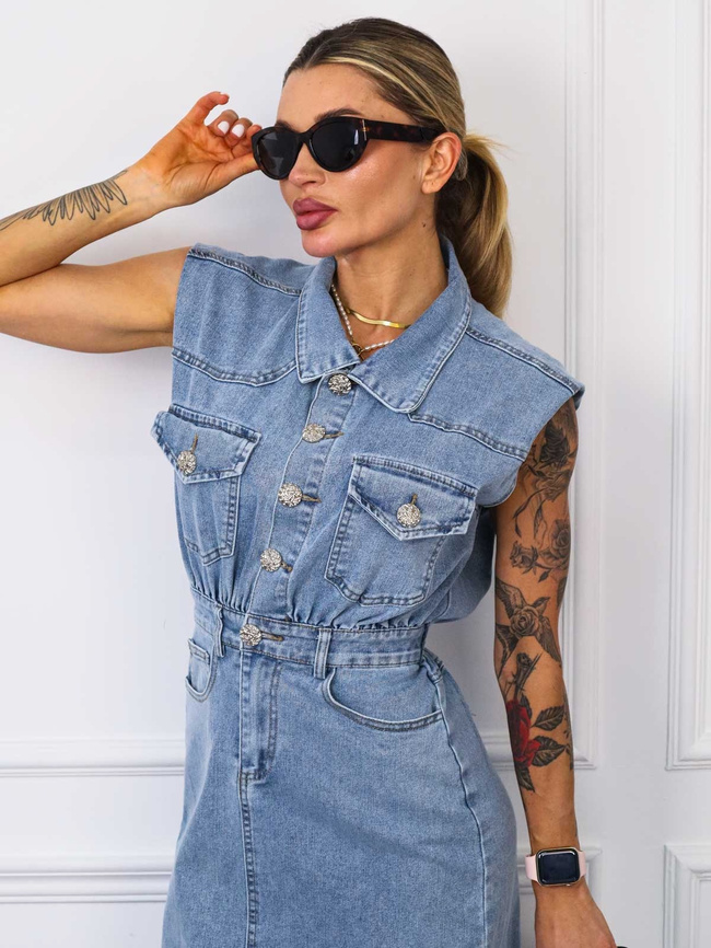 SUKIENKA JEANSOWA MIDI Z KIESZENIAMI