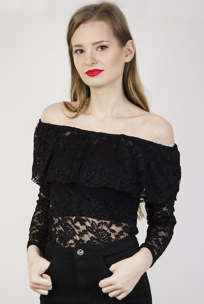 Koronkowe czarne body z hiszpańskim dekoltem