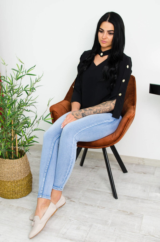 CZARNA BLUZKA Z CHOKEREM 