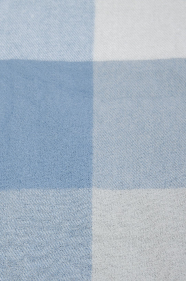 NIEBIESKO-GRANATOWY SZAL W KRATĘ 