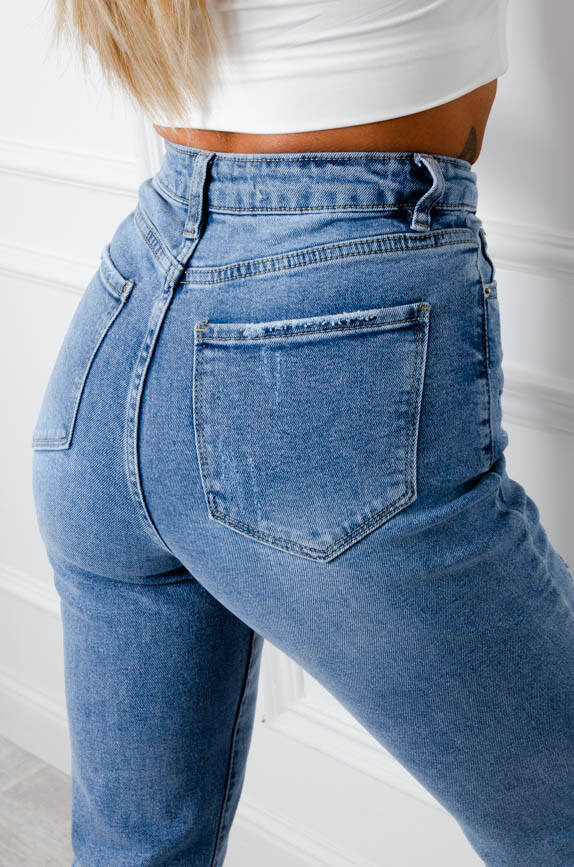 SPODNIE JEANSOWE MOM FIT Z PRZETARCIAMI- NIEBIESKIE