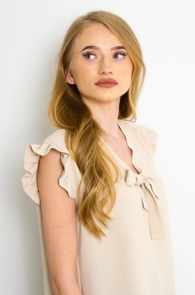 BEŻOWA ELEGANCKA BLUZKA KOSZULOWA Z WIĄZANIEM