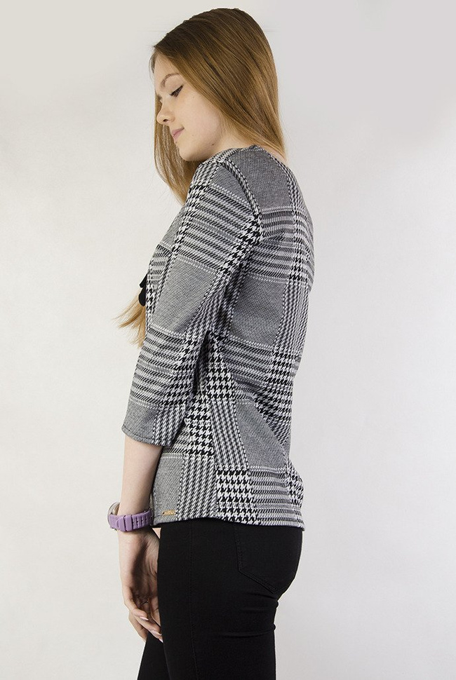 Bluzka w pepitkę z czarną kokardą przy dekolcie