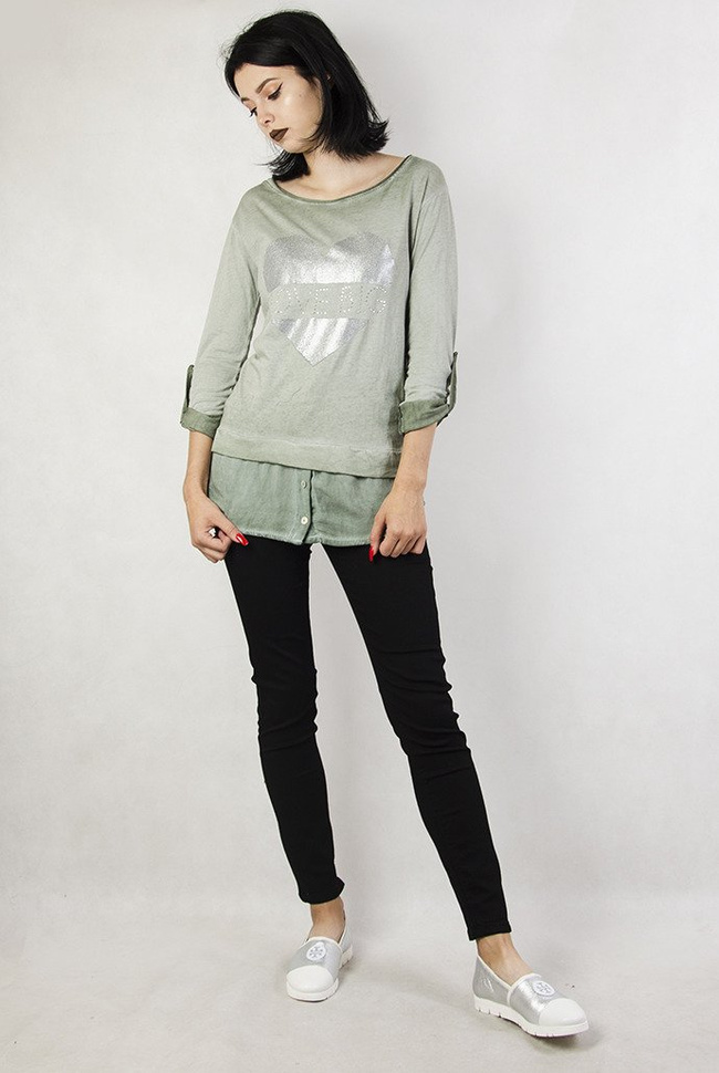 Zielona bluzka z przedłużeniem i sercem