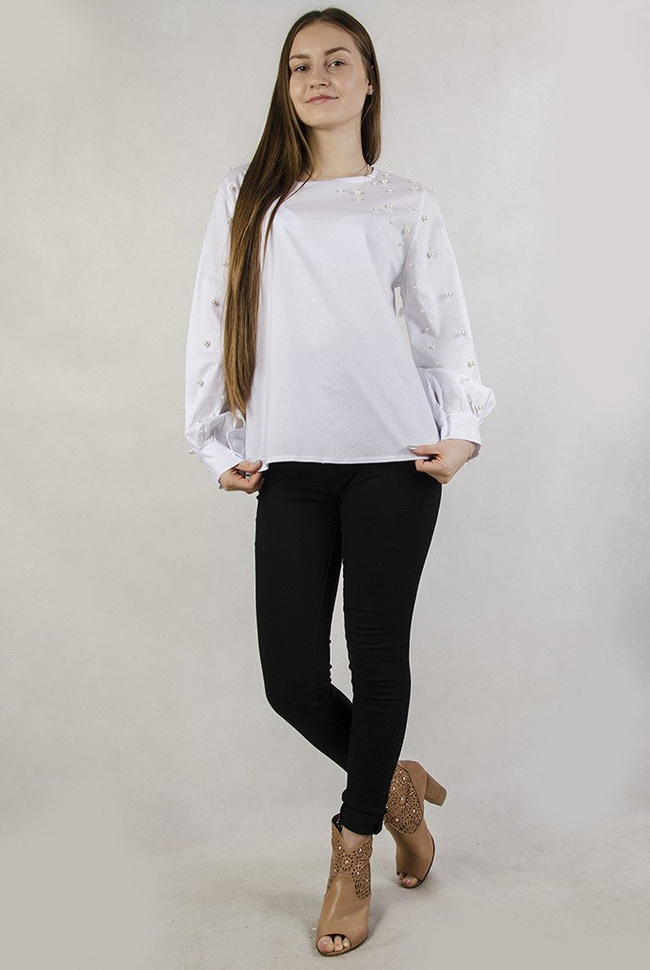 Biała bluzka koszulowa z perełkami