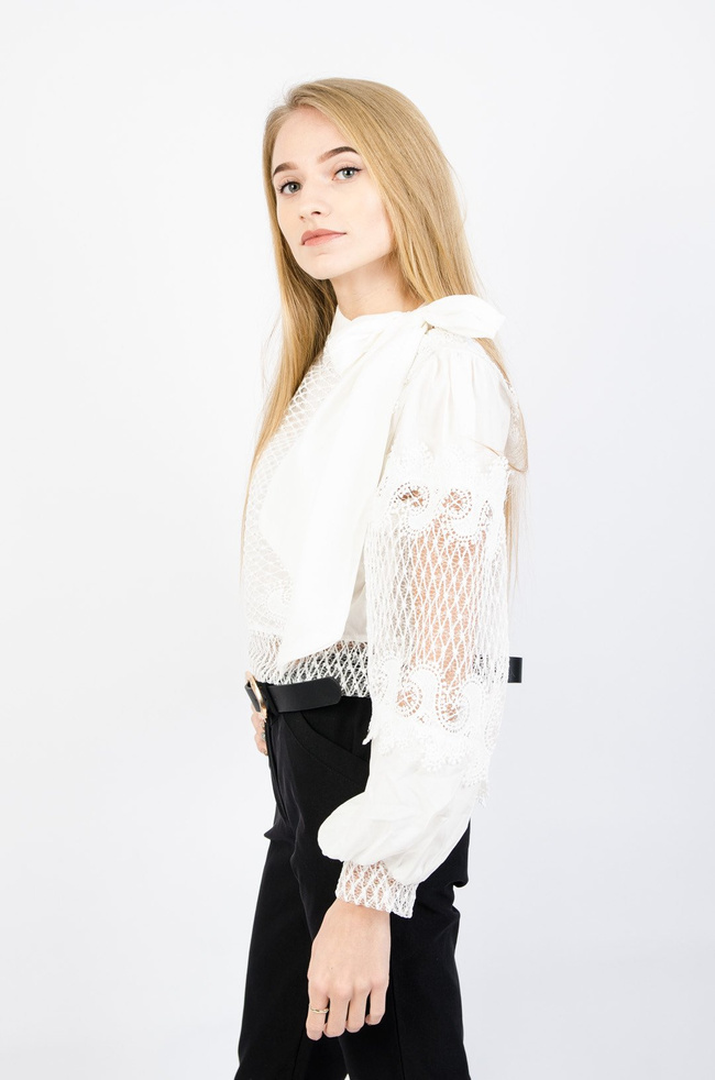 BIAŁA AŻUROWA BLUZKA Z BUFIASTYMI RĘKAWAMI