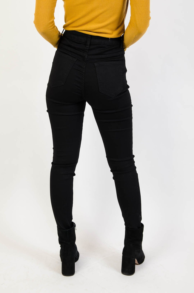 Intensywnie czarne spodnie jeansowe Plus Size (M-4 XL)