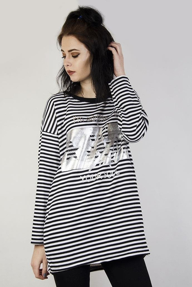Biała bluzka w czarne paski, z nadrukiem