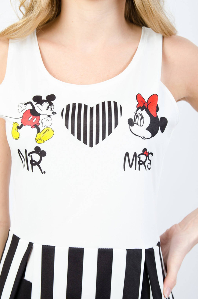 BIAŁA SUKIENKA W PASKI Z APLIKACJĄ