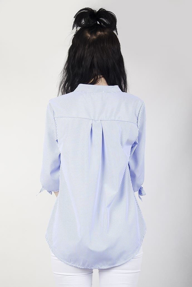 Koszula w paski, z wiązaniami przy rękawach