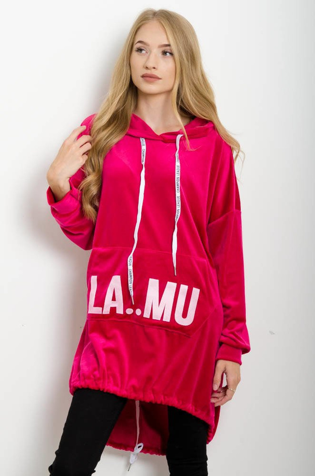 DŁUGA FUKSJOWA BLUZA Z WELURU,Z NAPISEM: LA..MU